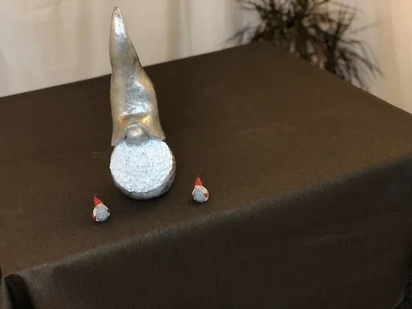 Linnevaxduk pepparkaksfärg