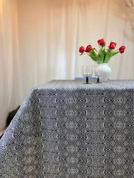 Textilvaxduk geofigur